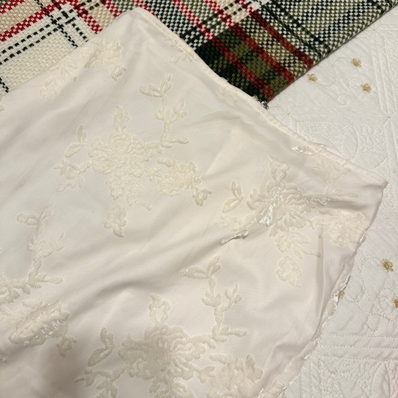 SOLD - Meshki Mona Burnout Velvet Maxi Skirt - Picture 4 of 7